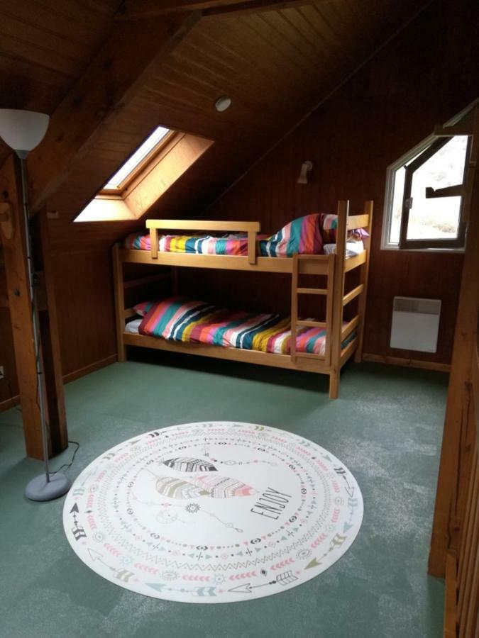 Les Chalets De La Foret D'Issaux Osse-en-Aspe Eksteriør billede